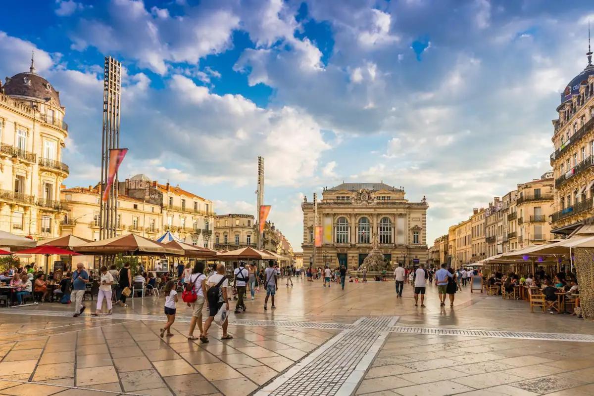 Magnifique 2 Pieces - Plein Centre - Tram 1 Min Apartment Montpellier Bagian luar foto
